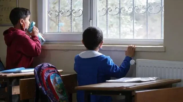Boş Beslenme Çantaları, Gizli Açlık ve Bir Öğün Yemek Hakkı
