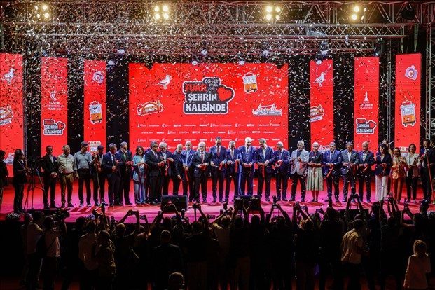 İzmir Enternasyonal Fuarı 95. kez açıldı