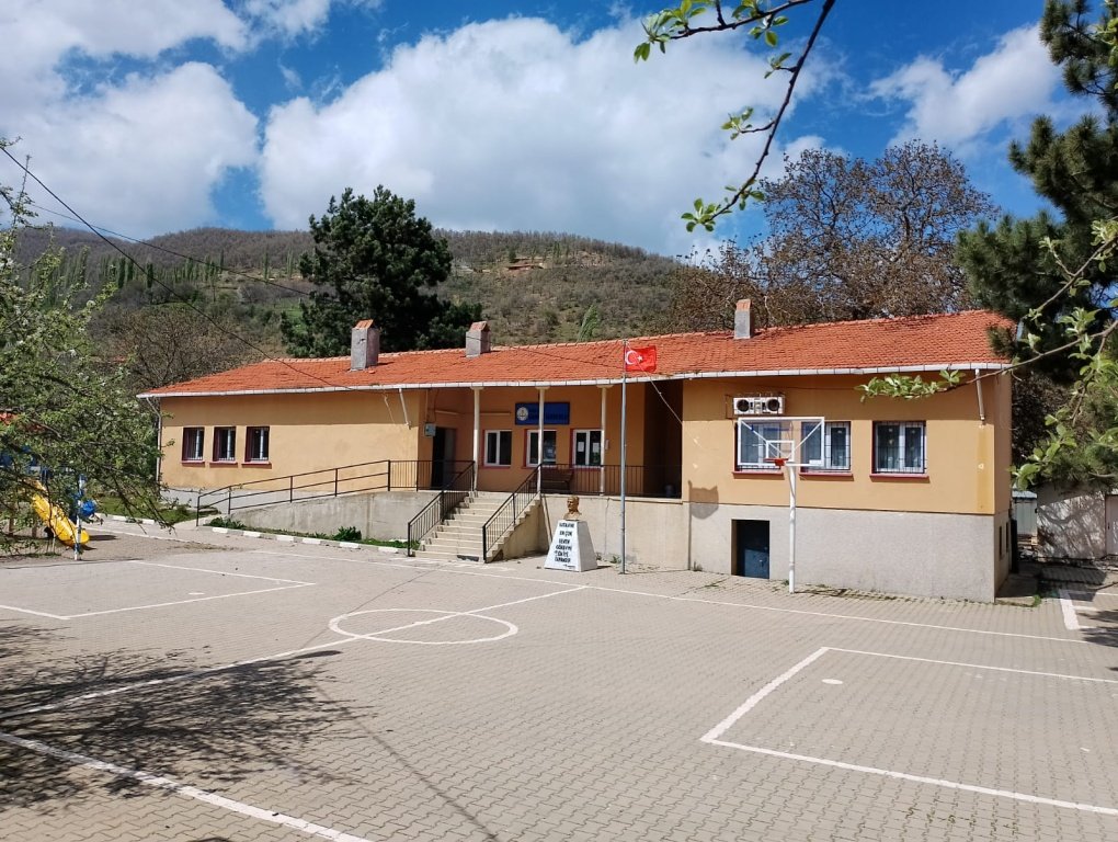 Sarısu İlkokulu