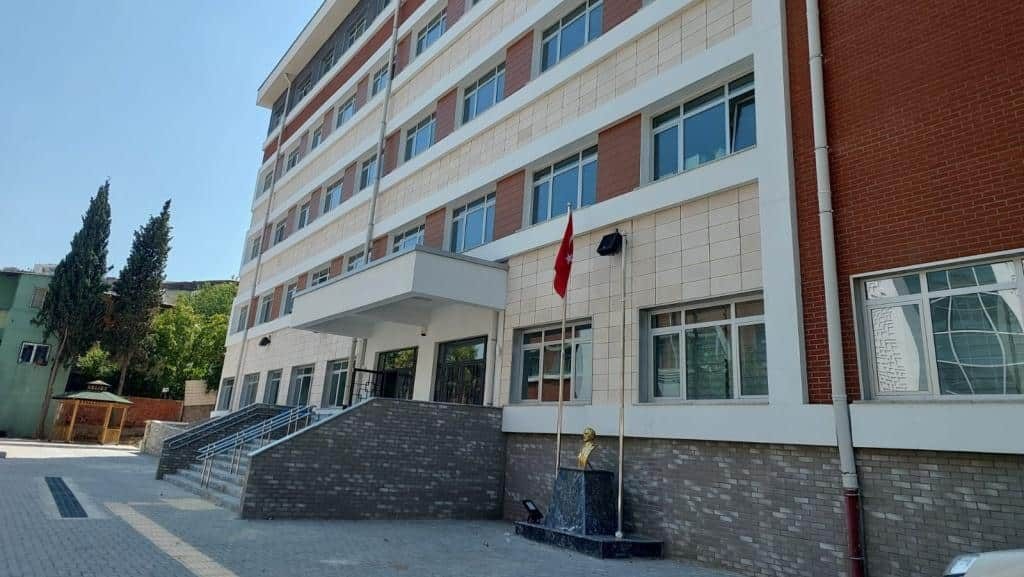 Şehit İdari Ataşe Çağlar Yücel Mesleki ve Teknik Anadolu Lisesi