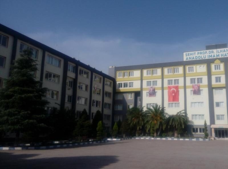 Şehit Prof. Dr. İlhan Varank Anadolu İmam Hatip Lisesi