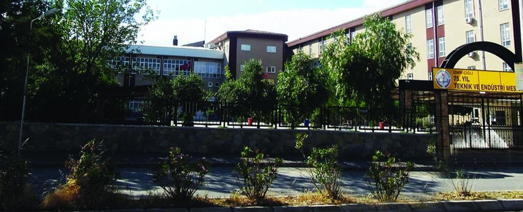 Çiğli 75. Yıl Mesleki ve Teknik Anadolu Lisesi