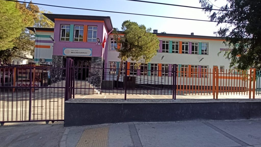 Mevlana İlkokulu