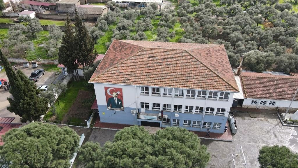 Canlı 60.Yıl Ortaokulu