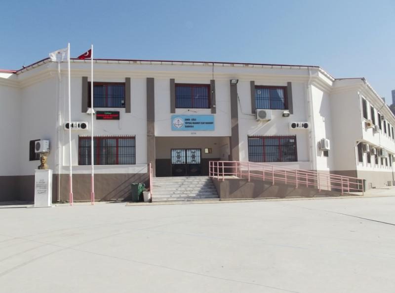 Tüpraş Mahmut Esat Bozkurt İlkokulu