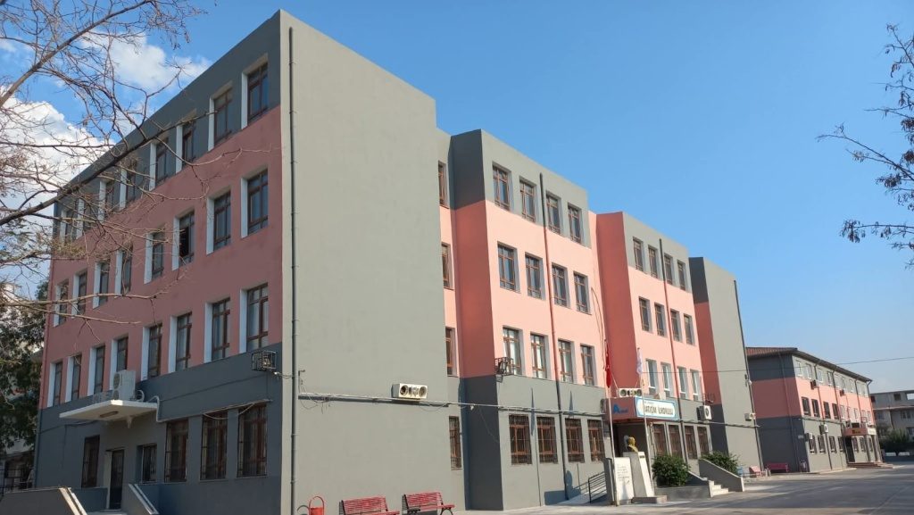 Batıçim İlkokulu
