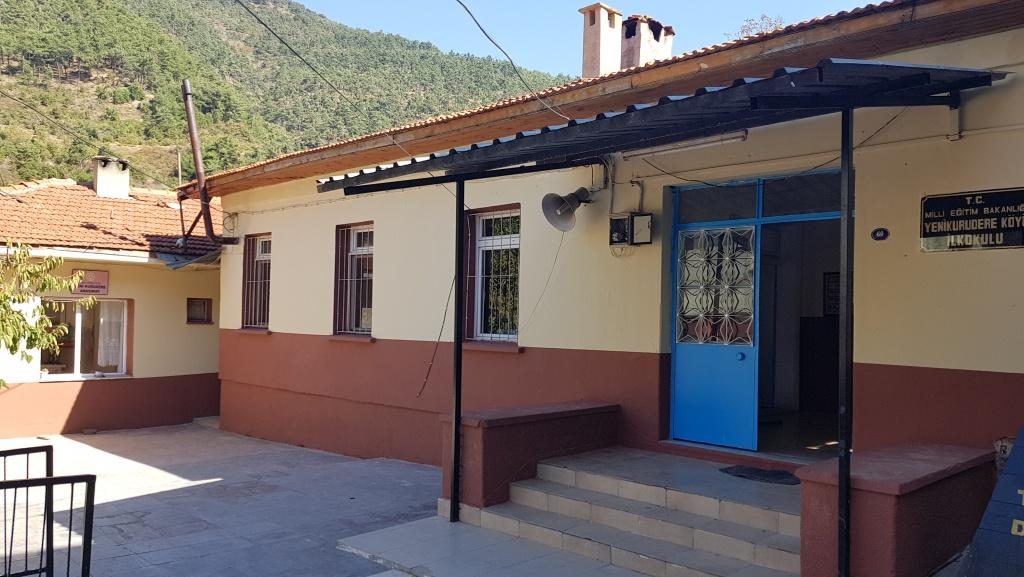 Yeni Kurudere İlkokulu