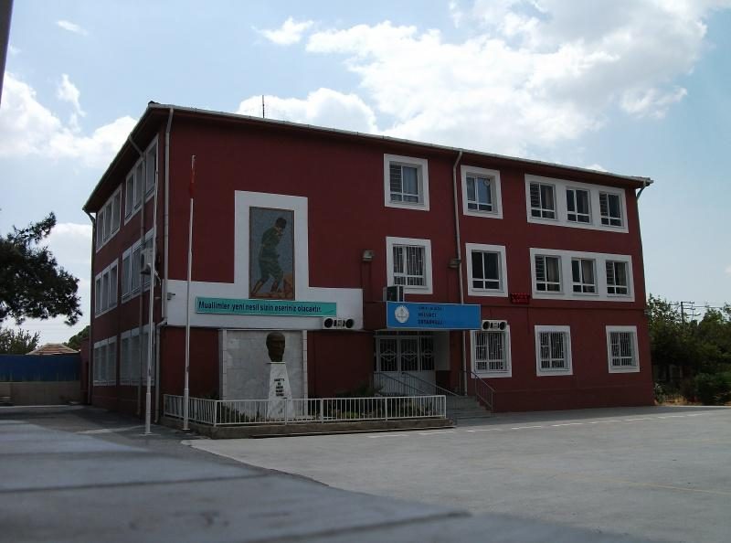 Helvacı Ortaokulu