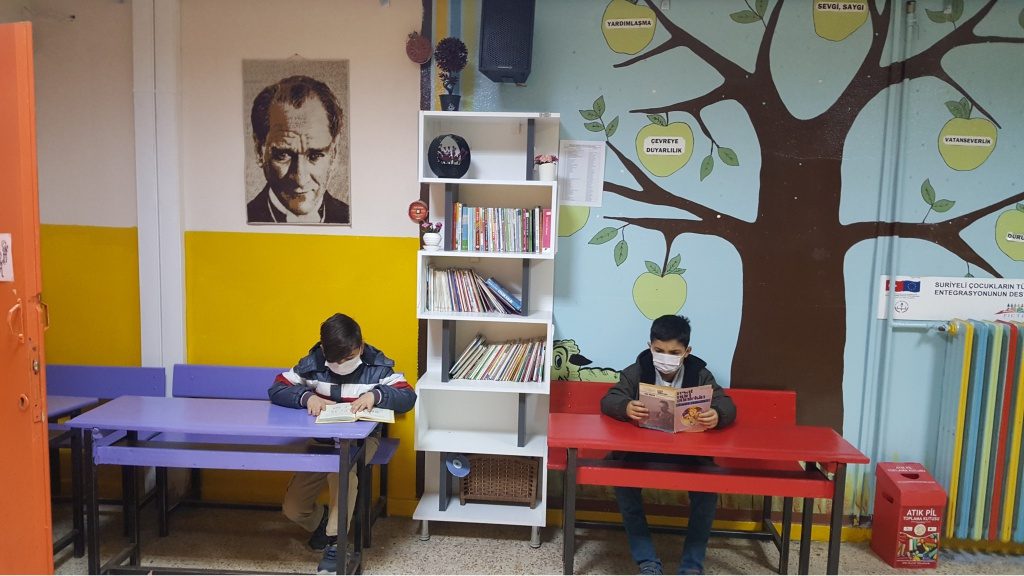Adil İçel İlkokulu