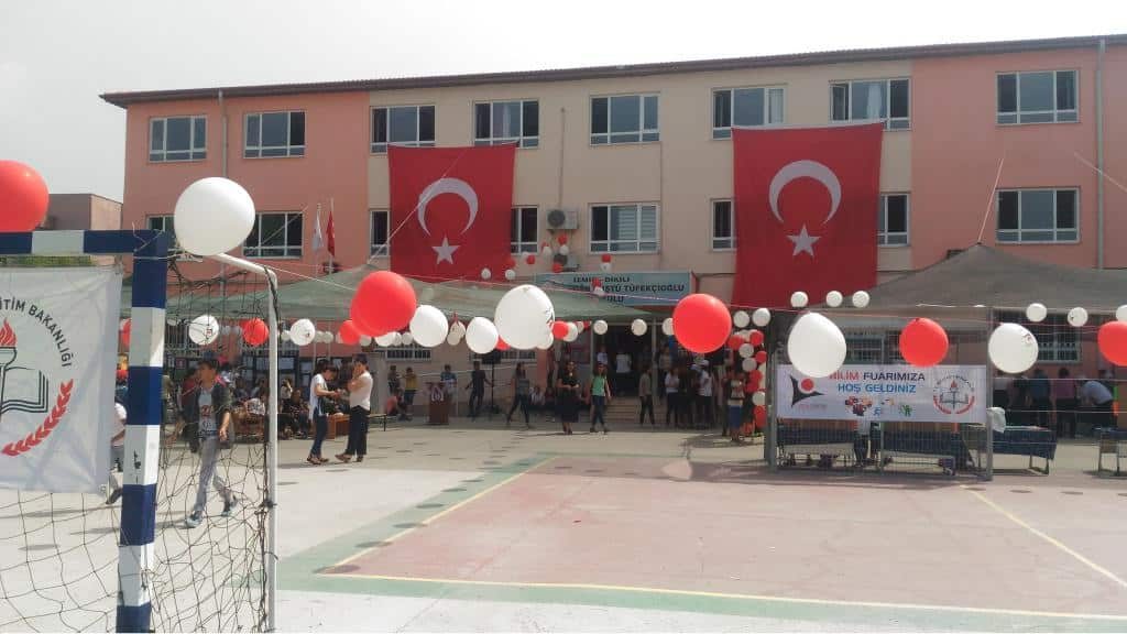 Can Rüştü Tüfekçioğlu Ortaokulu