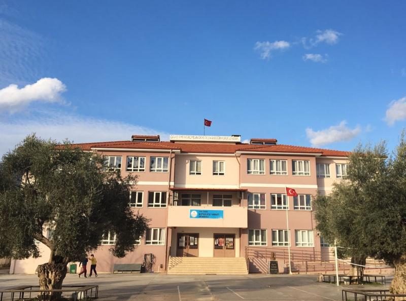 Mustafa Ayşe Yanbastı Ortaokulu