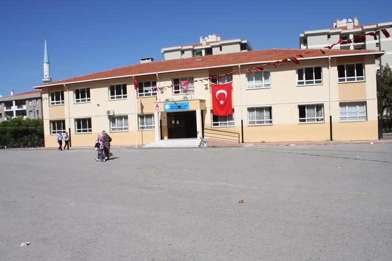 Kılıçaslan Ortaokulu