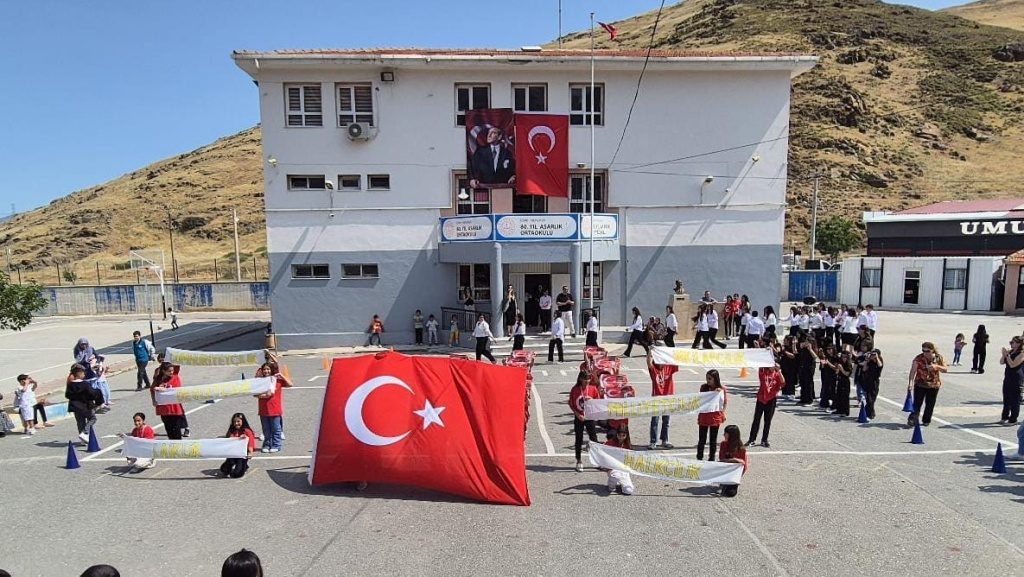 80.Yıl Asarlık Ortaokulu