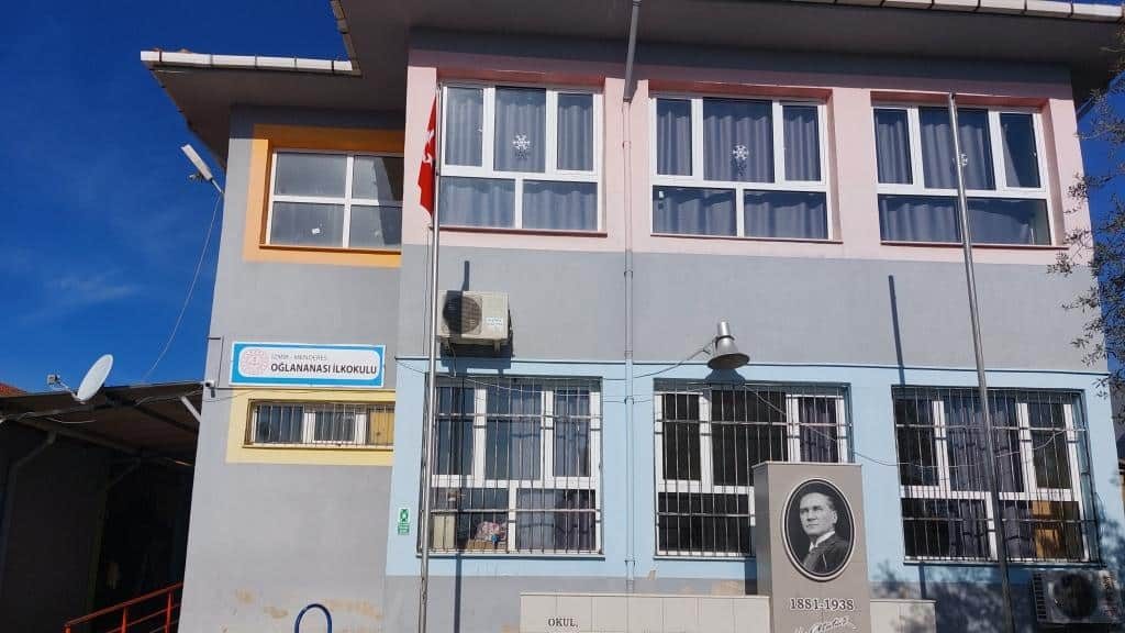 Oğlananası İlkokulu
