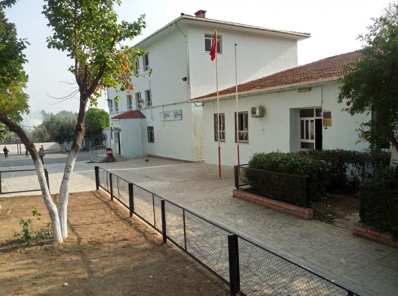 Çamönü Naile Karadeniz İlkokulu