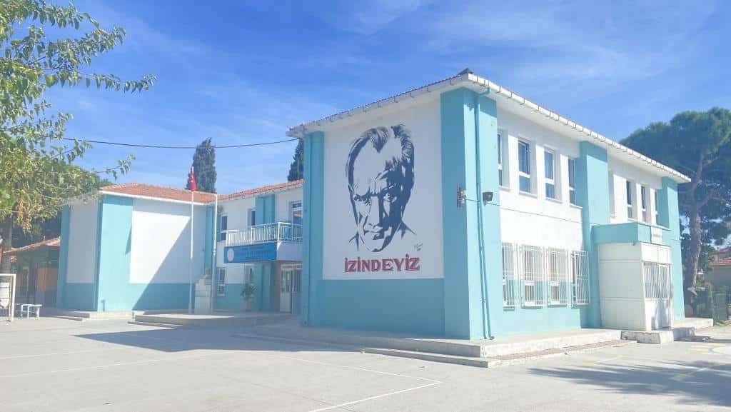 Sığacık 80.Yıl Cumhuriyet Ortaokulu