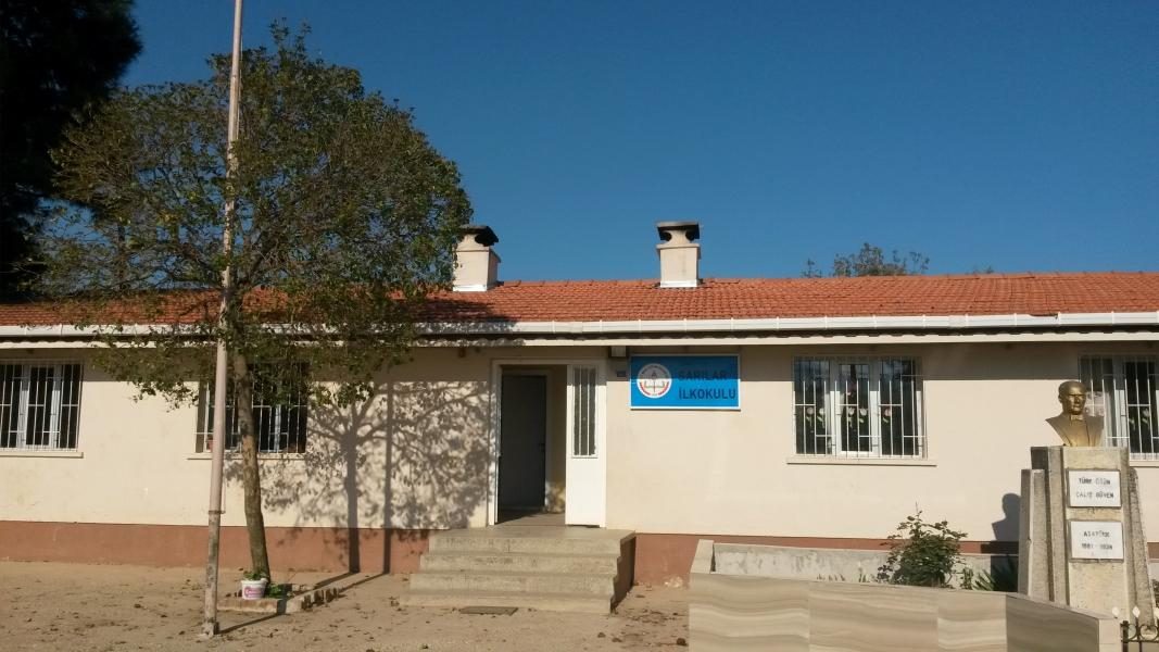 Sarılar İlkokulu