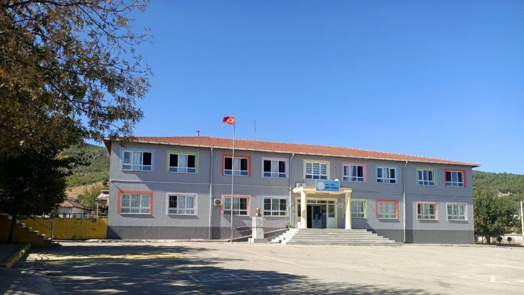 Özbey ilkokulu