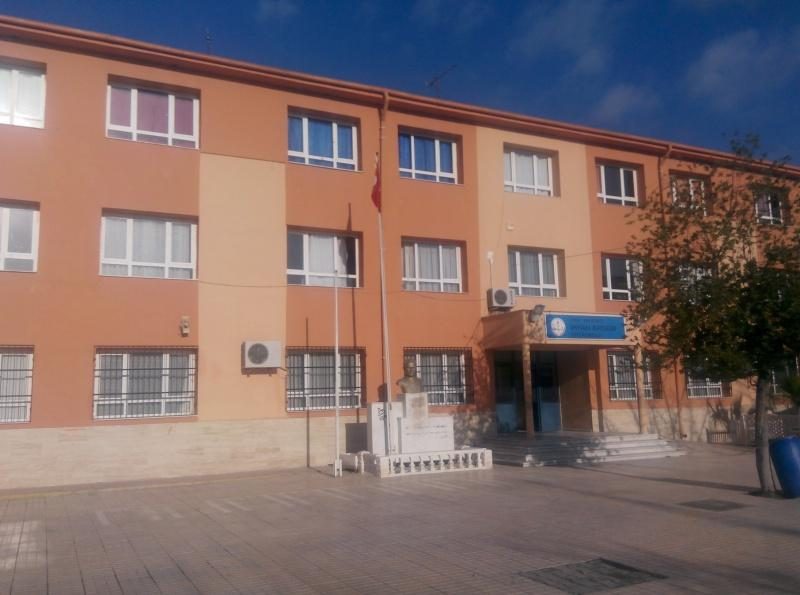 İrfan Erdem Ortaokulu