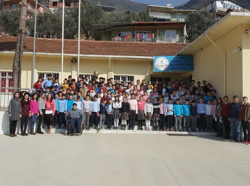 Bıçakçı Bedriye Baykaş Ortaokulu