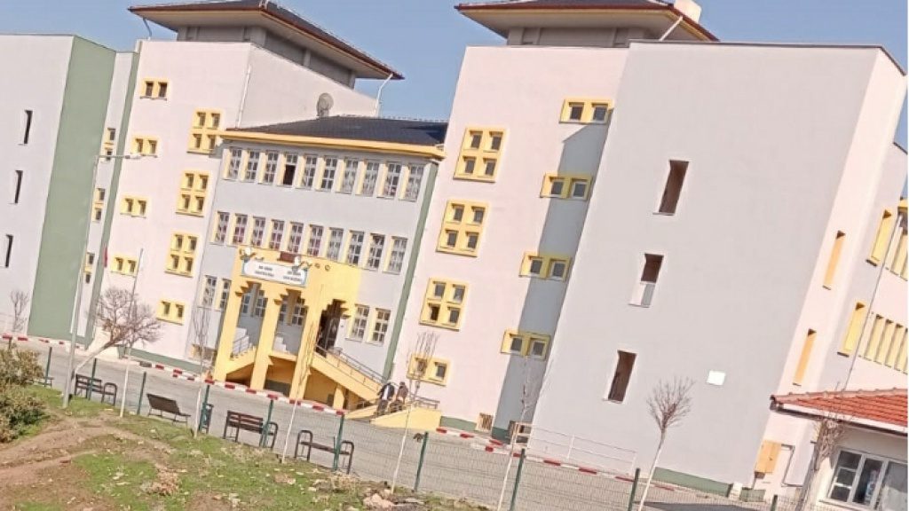 Asarlık TOKİ İlkokulu