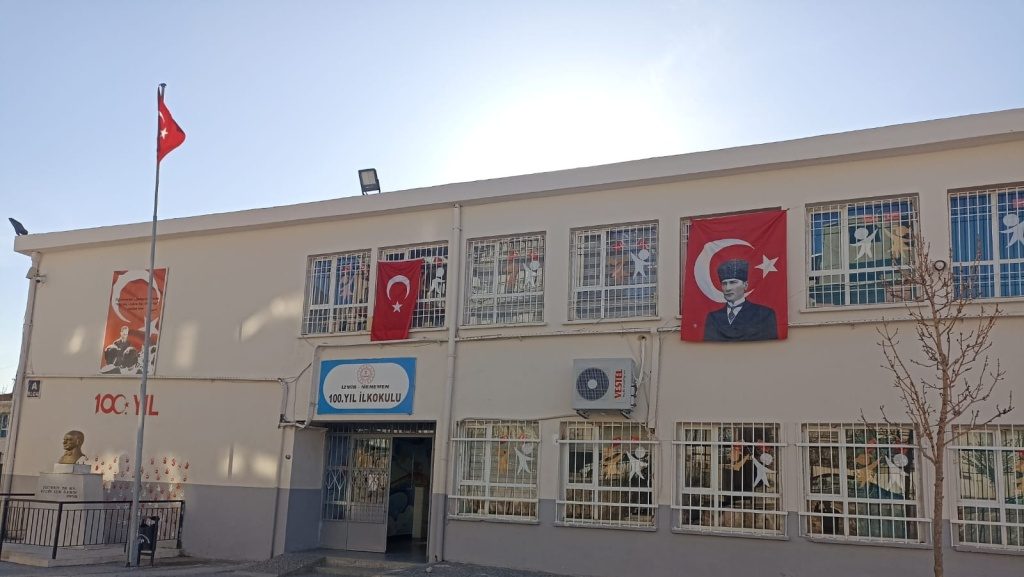 100. Yıl İlkokulu