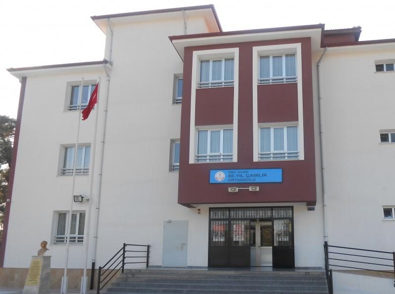 80. Yıl Çamlık Ortaokulu