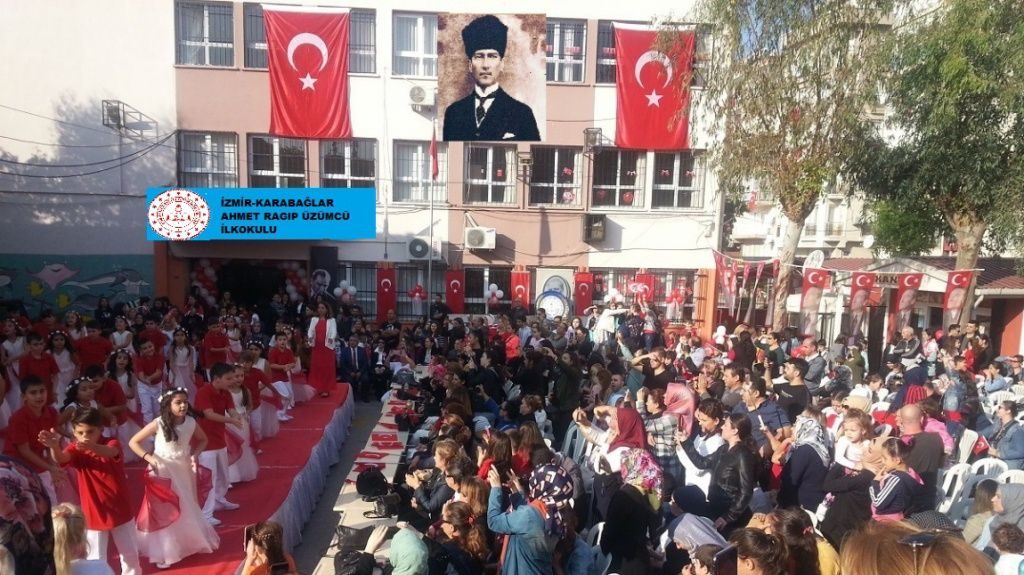 Ahmet Ragıp Üzümcü İlkokulu