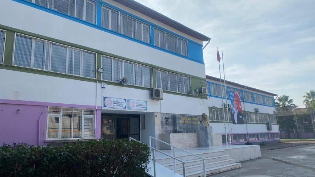 Konak Moris Bencuya Özel Eğitim Uygulama Okulu II. Kademe