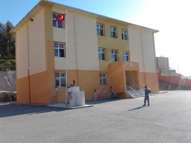 Münevver Öğretmen Ortaokulu