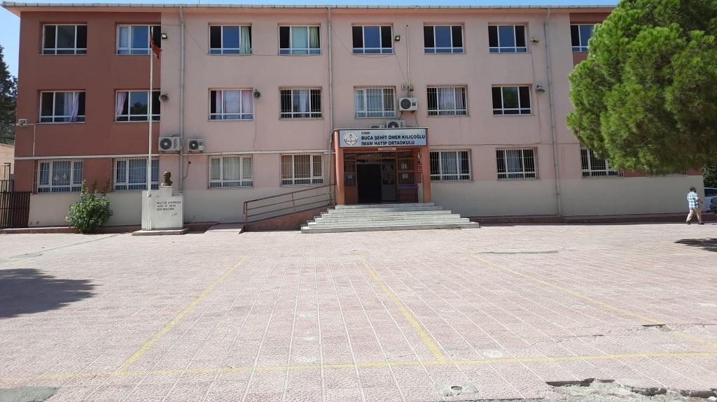 Buca Şehit Ömer Kılıçoğlu İmam Hatip Ortaokulu