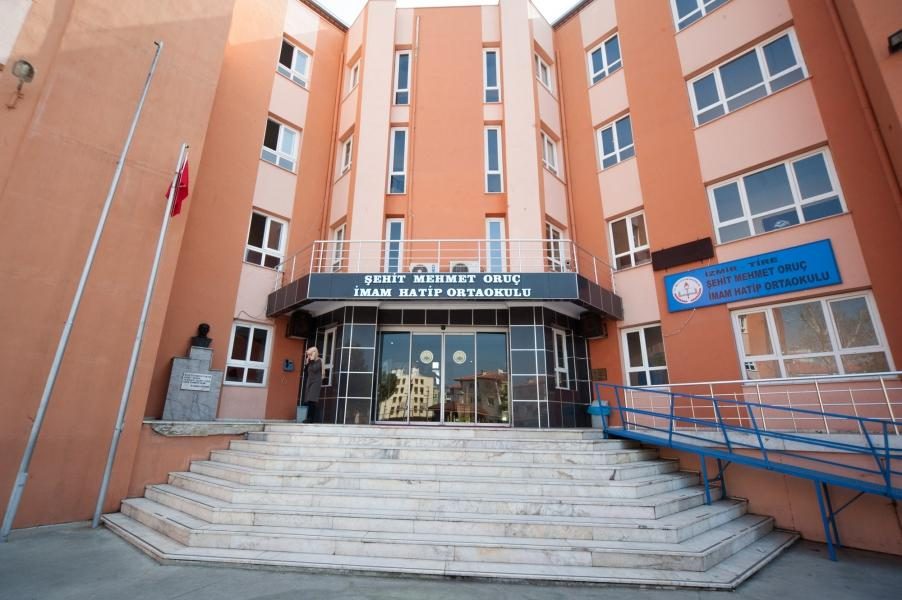 Şehit Mehmet Oruç İmam Hatip Ortaokulu