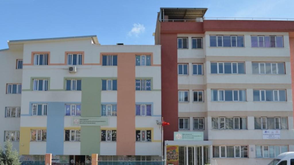 Şehit Lütfü Gülşen Özel Eğitim Uygulama Okulu II. Kademe