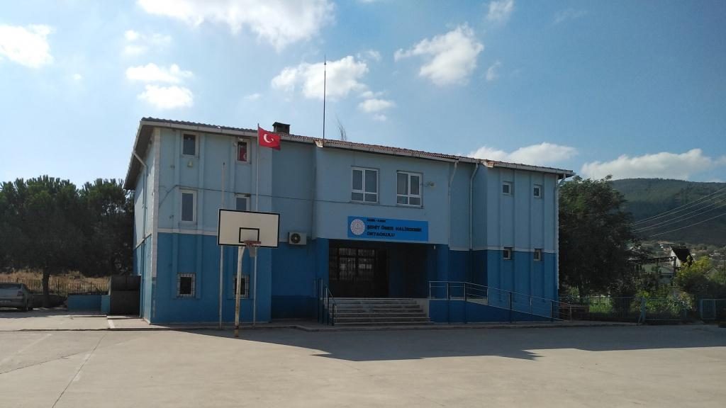Kınık Şehit Ömer Halisdemir Ortaokulu