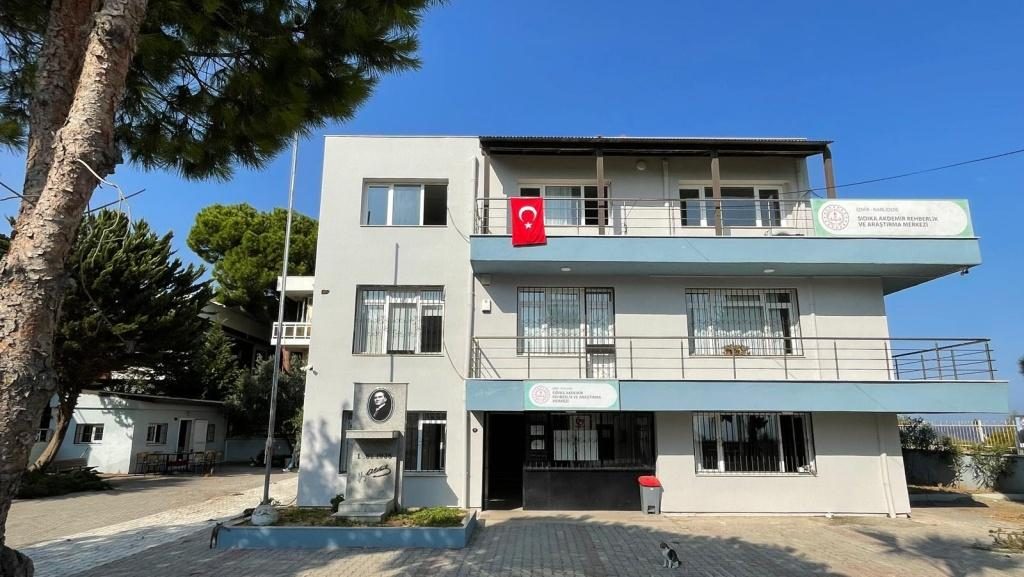 Sıdıka Akdemir Rehberlik ve Araştırma Merkezi
