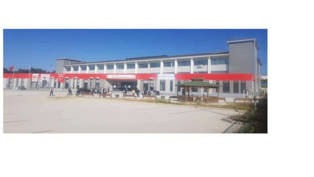 Şehit Gökhan Bayraktar Anadolu Lisesi