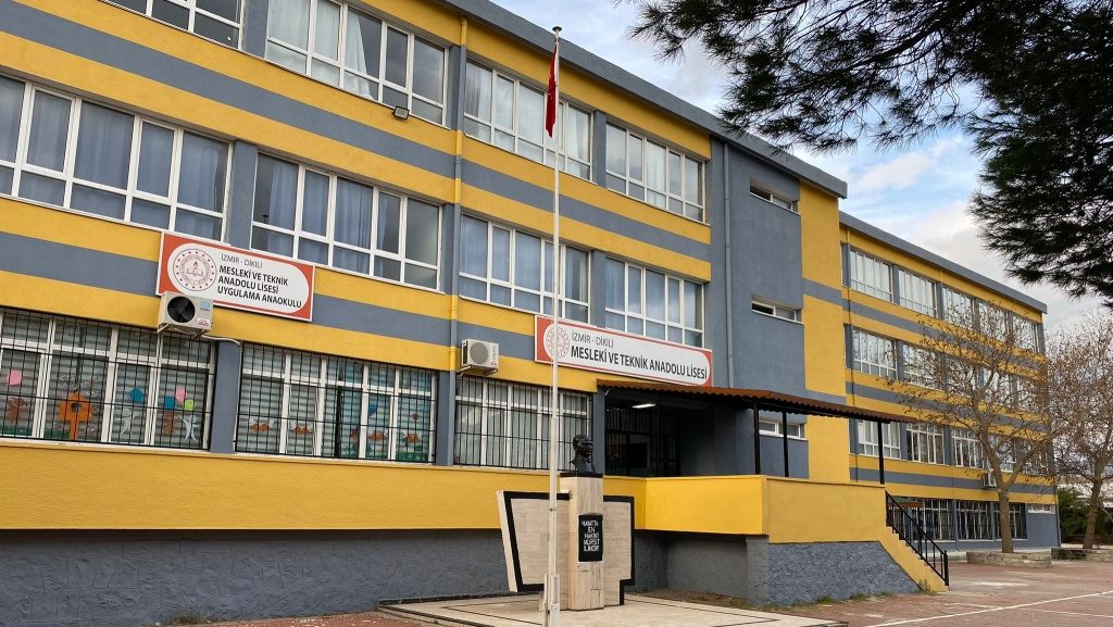 Dikili Mesleki ve Teknik Anadolu Lisesi