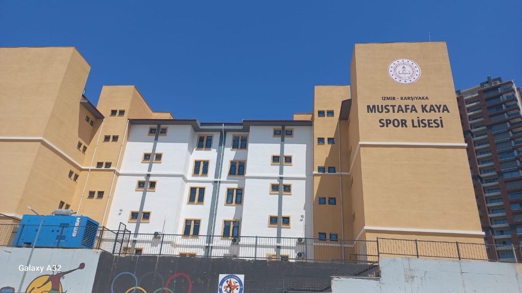 Karşıyaka Mustafa Kaya Spor Ortaokulu