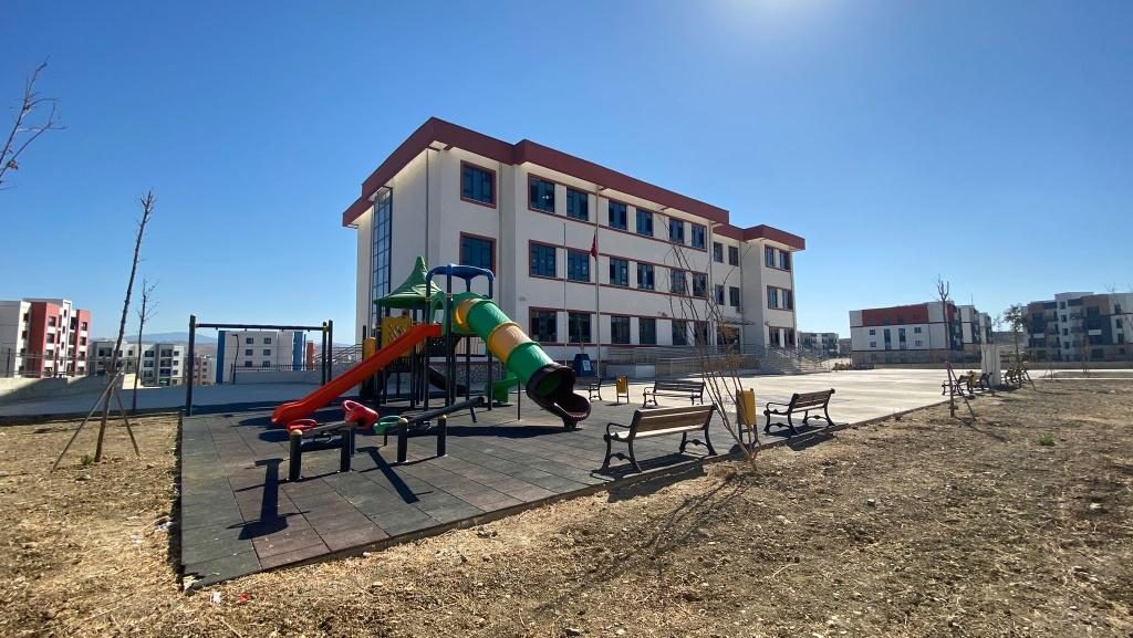 Seferihisar TOKİ İlkokulu