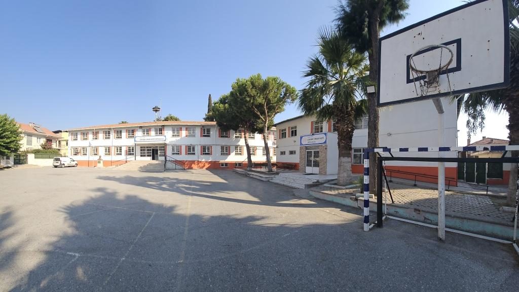 Çakabey İmam Hatip Ortaokulu