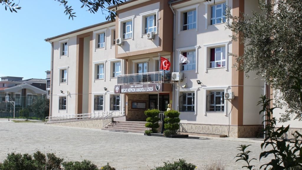Seferihisar Necat Hepkon Anadolu Lisesi