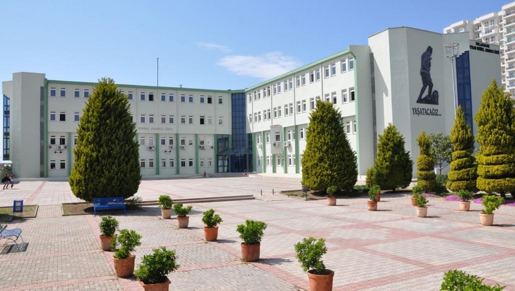 Emlakbank Süleyman Demirel Anadolu Lisesi