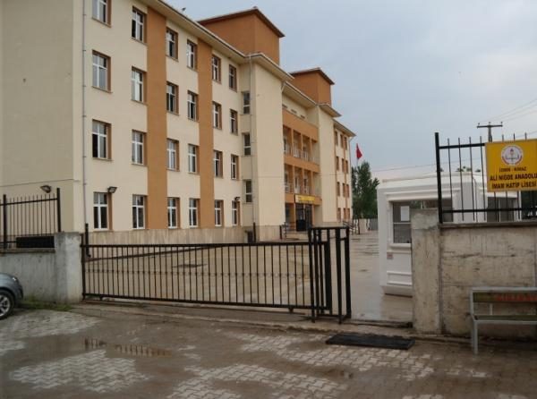 Ali Niğde Anadolu İmam Hatip Lisesi
