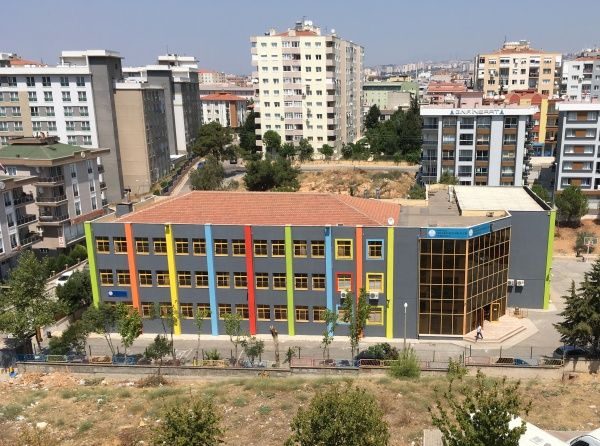 Ege İhracatçı Birlikleri Ortaokulu