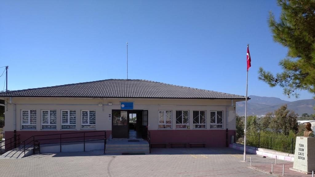 Ansızca İlkokulu