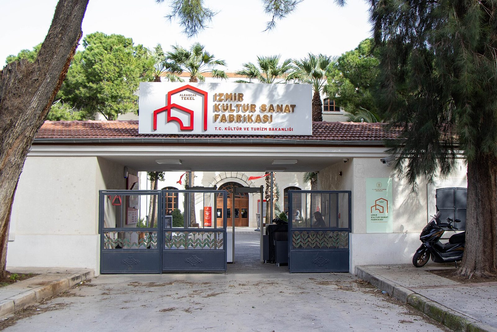 Müze İzmir Kültür Sanat Fabrikası